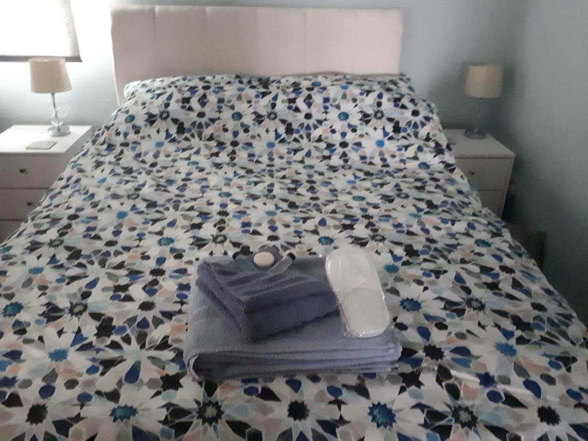 وستباري Santi Bhavana Bed & Breakfast المظهر الخارجي الصورة